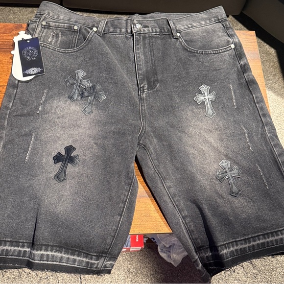 Men’s All-Black Chrome Hearts Jean Shorts